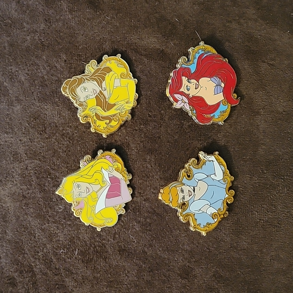 Disney Princess Pin Set Cinderella, Aurora, Ariel, Belle
